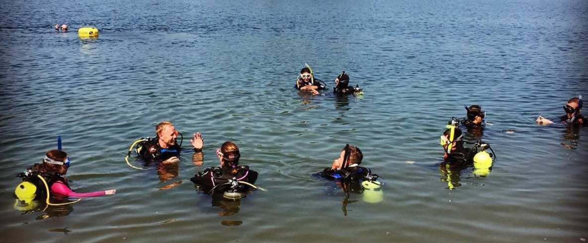 Divers at Gullivers Lake